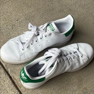 Adidas Classic White and Green Stan Smith Sneaker Shoes size 8.5